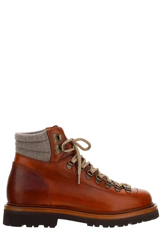 Brunello Cucinelli Mens Lace-Up Round-Toe Boots in Brown