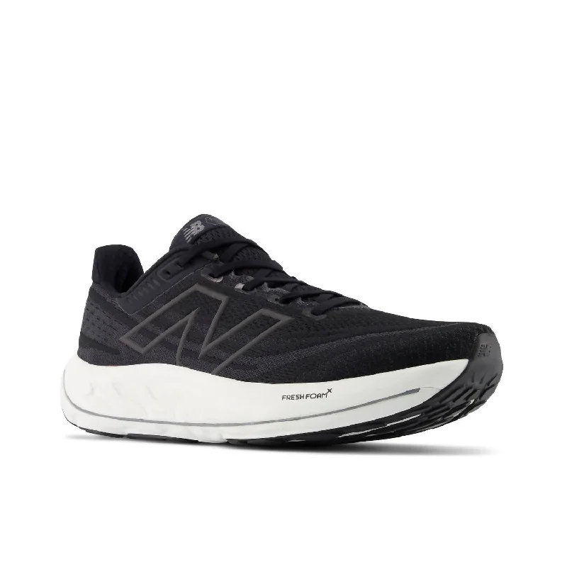 Men's Vongo V6 Sneakers In Black/white