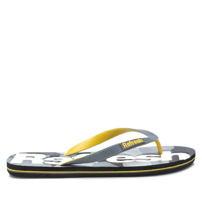 Men's Flip Flops In Black