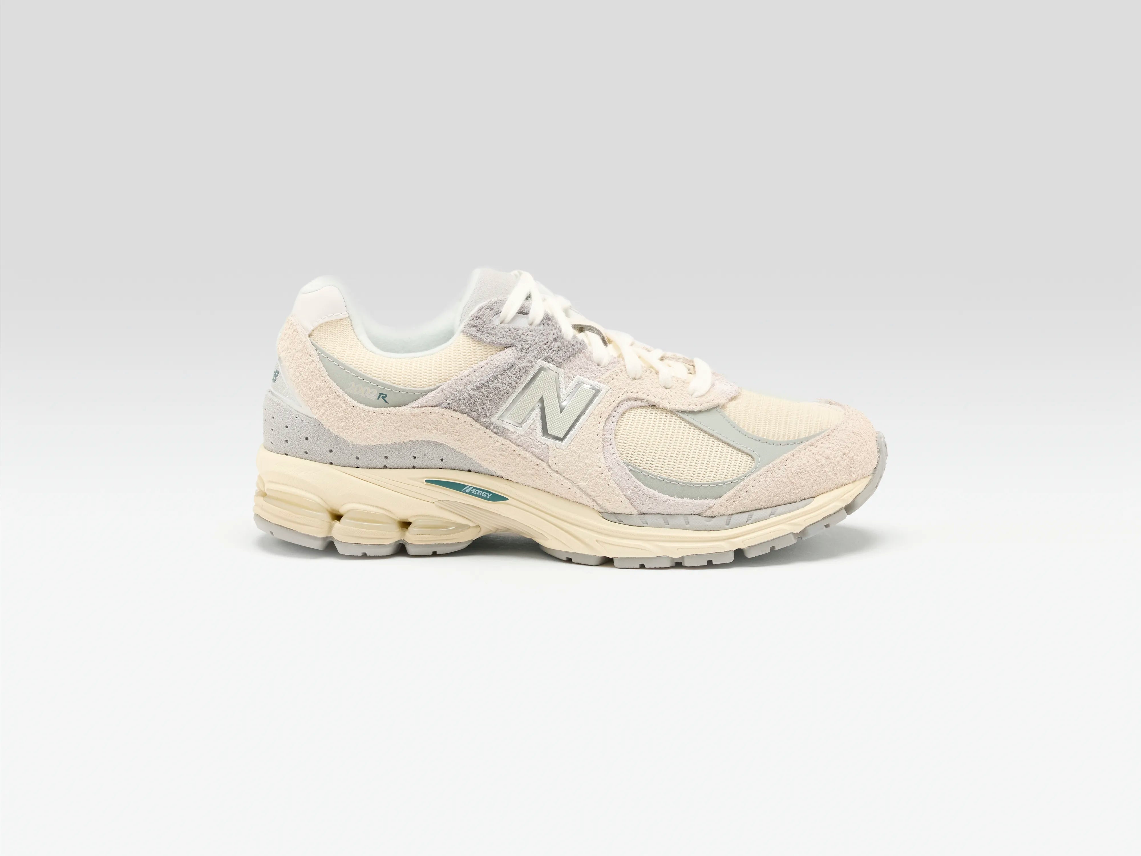 2002R for Women  (251 / W / CREAM)