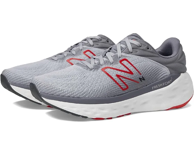 Men's Running Shoes ( D Width ) In Aluminum Grey/true Red